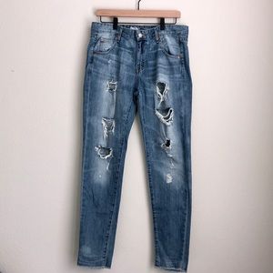 Mossimo | Distressed Boyfriend Jeans